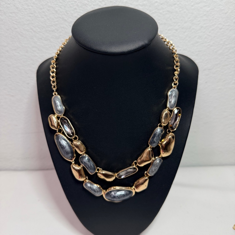 Gold Tone Grey Marbled Resin Double Strand Statement Bib Necklace Chunky Link